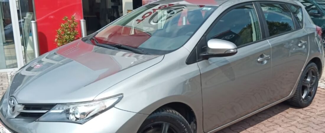 Toyota Auris (2015)
